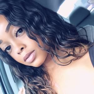 Meet your Posher, Chealsie